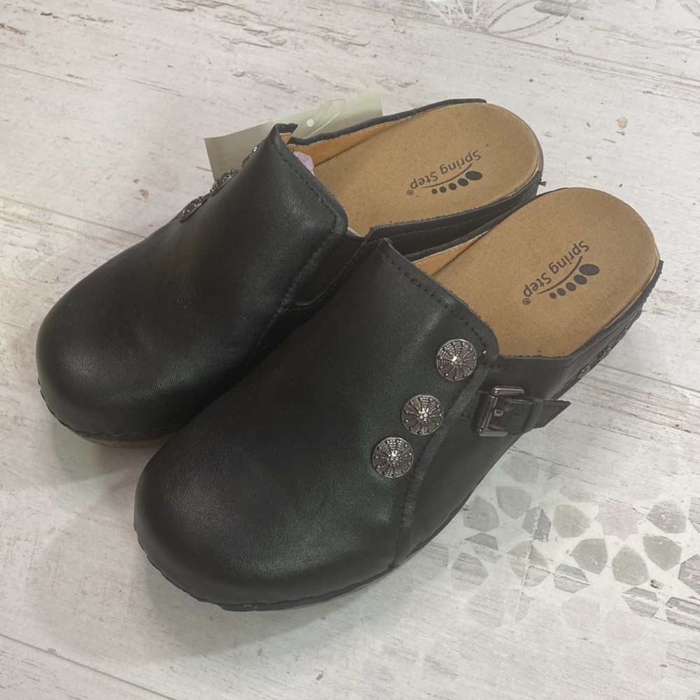 Spring Step Endor Black Clog Mules